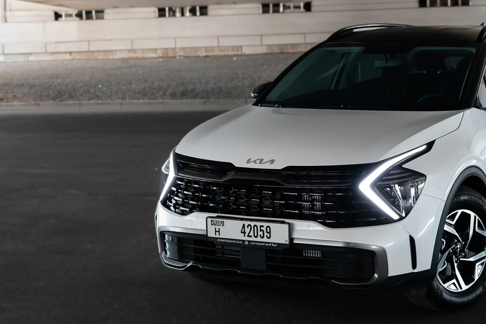 Kiralık Kia Sportage  Beyaz 2025 içinde Dubai - 7 