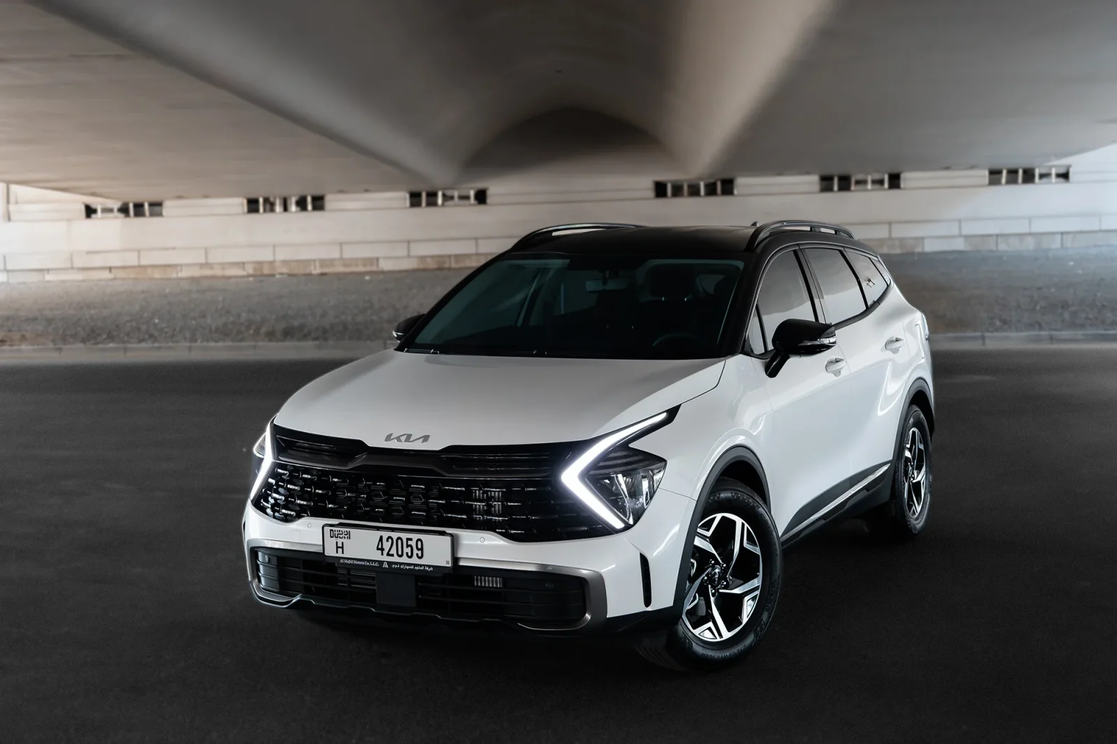 Kiralık Kia Sportage  Beyaz 2025 içinde Dubai - 2 