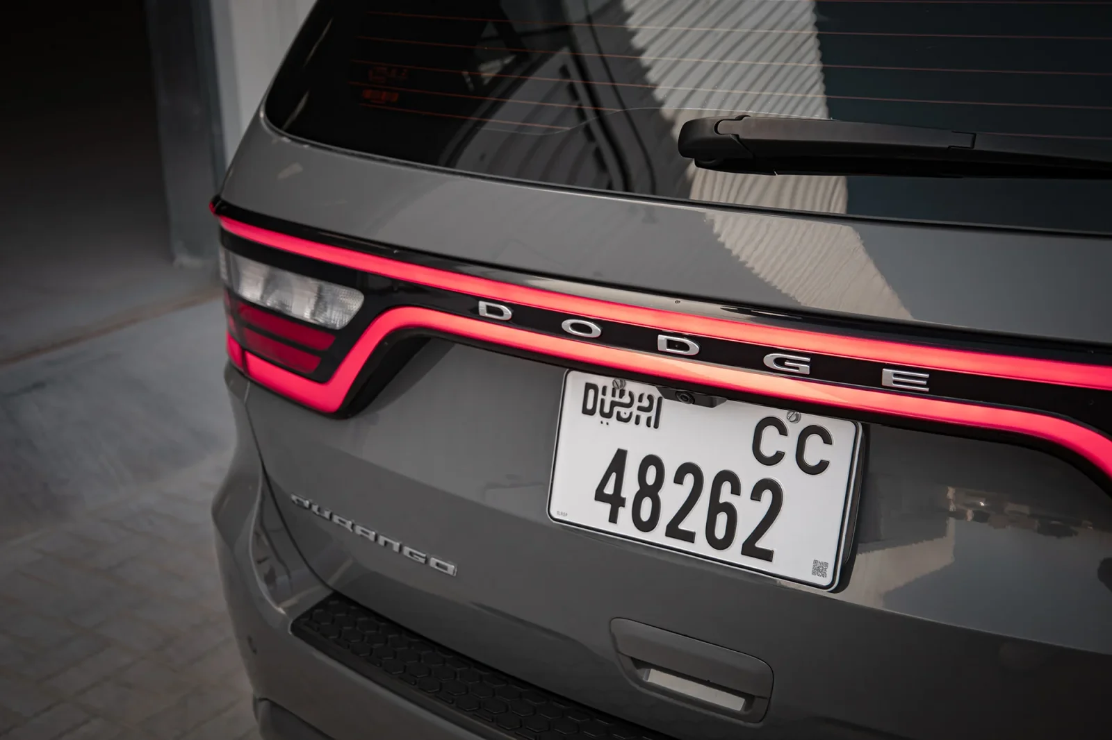 Loyer Dodge Durango  Gris 2023 en Dubai - 13 