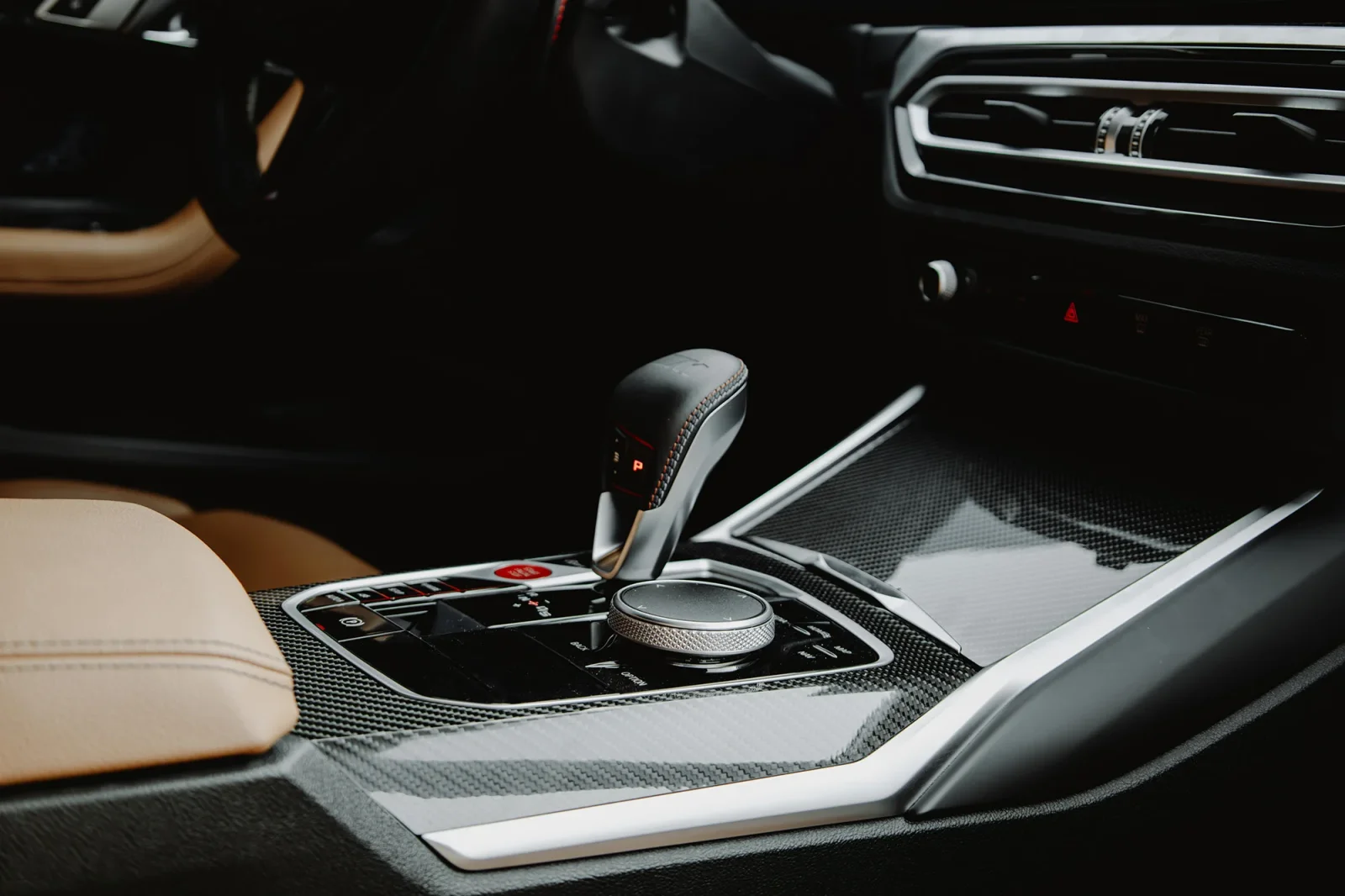 Аренда BMW M2  Серый 2023 в Дубае - 9 