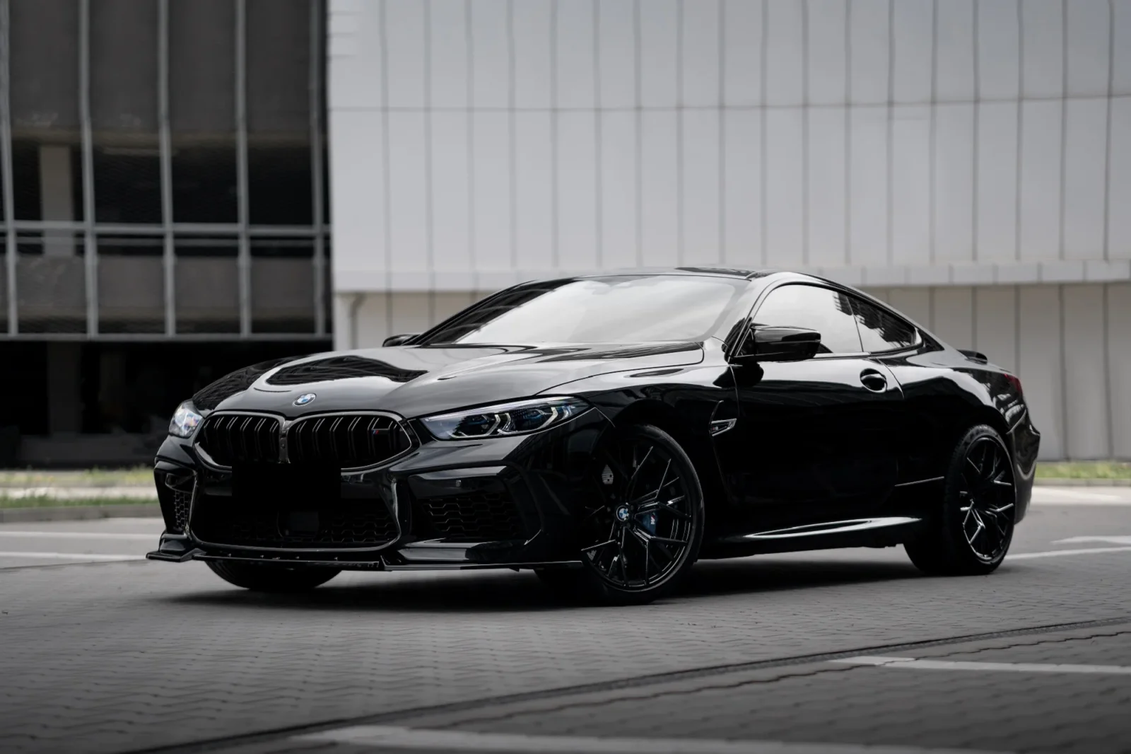 Аренда BMW M8  Черный 2023 в Дубае - 5 