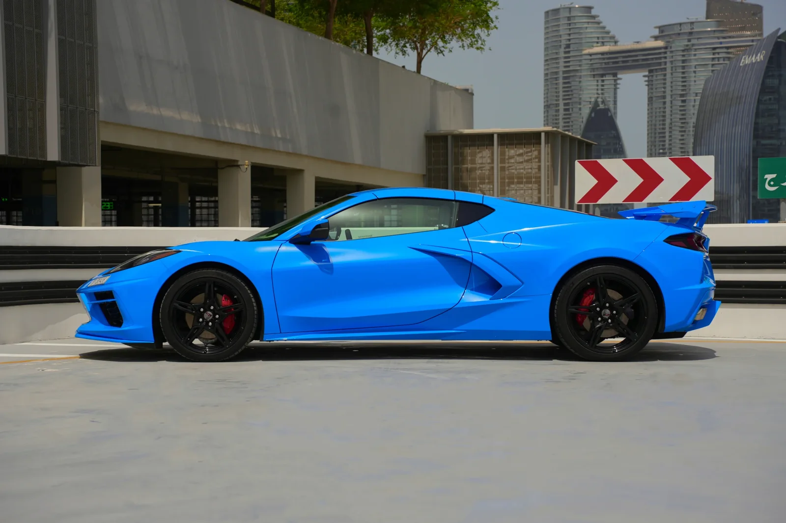 Affitto Chevrolet Corvette  Blu 2022 in Dubai - 5 