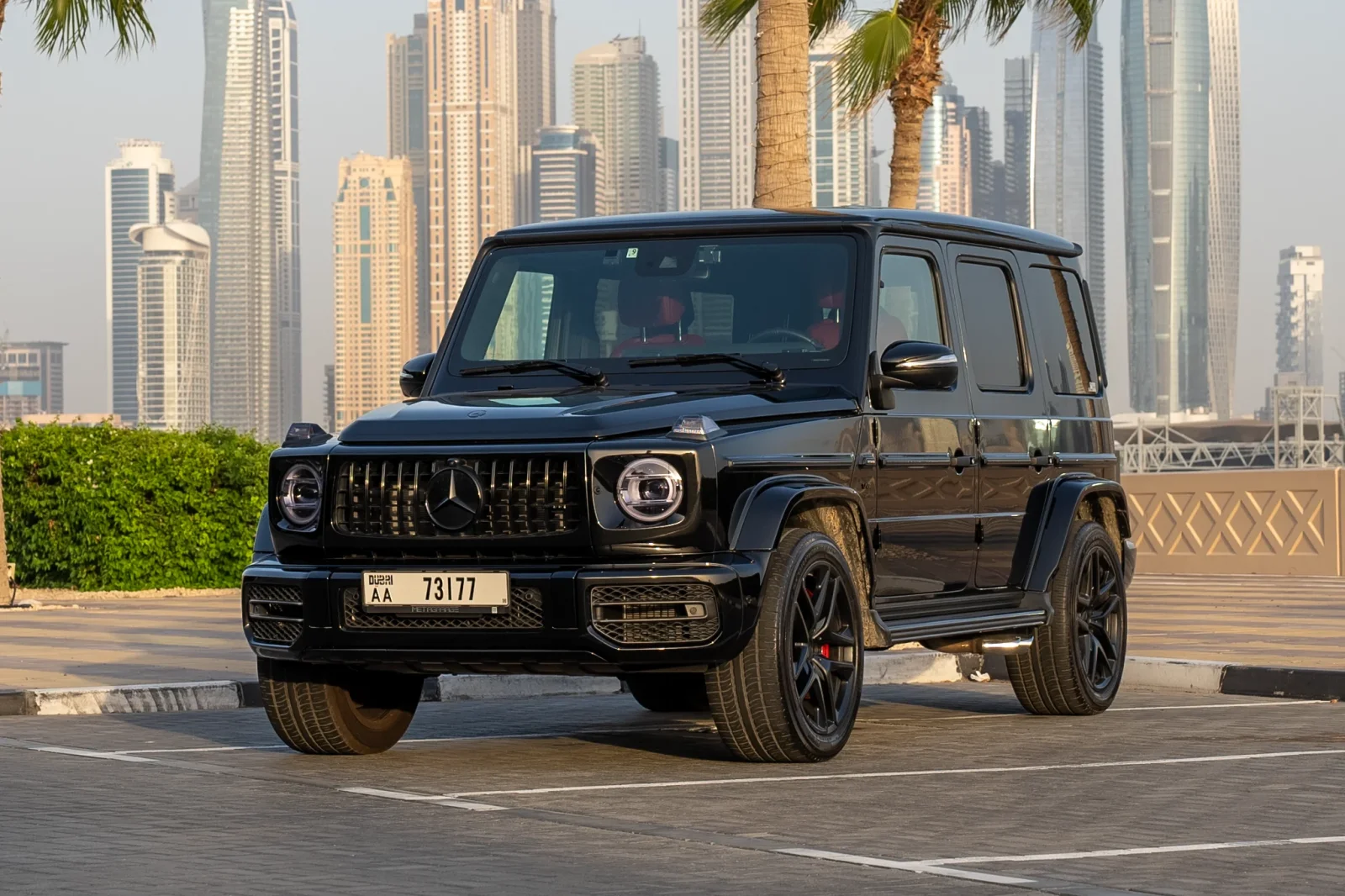 Kiralık Mercedes-Benz G-Class 63 AMG Siyah 2021 içinde Dubai