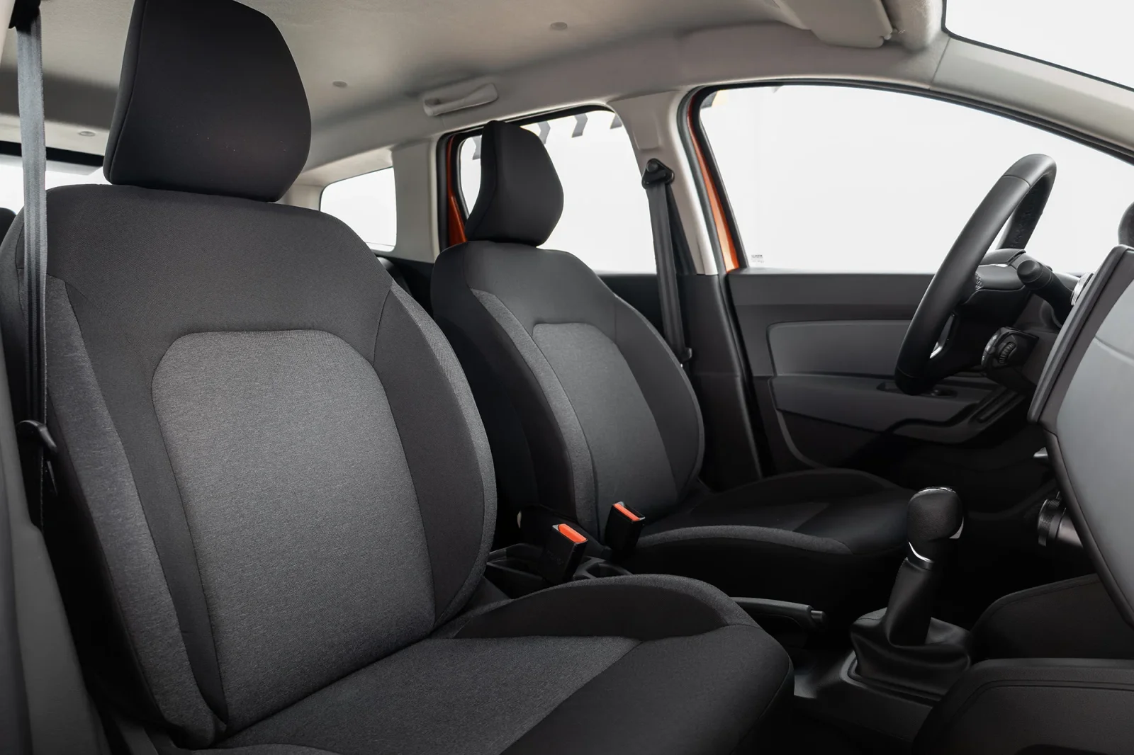 Alquiler Renault Duster  Naranja 2025 en Dubái - 6 