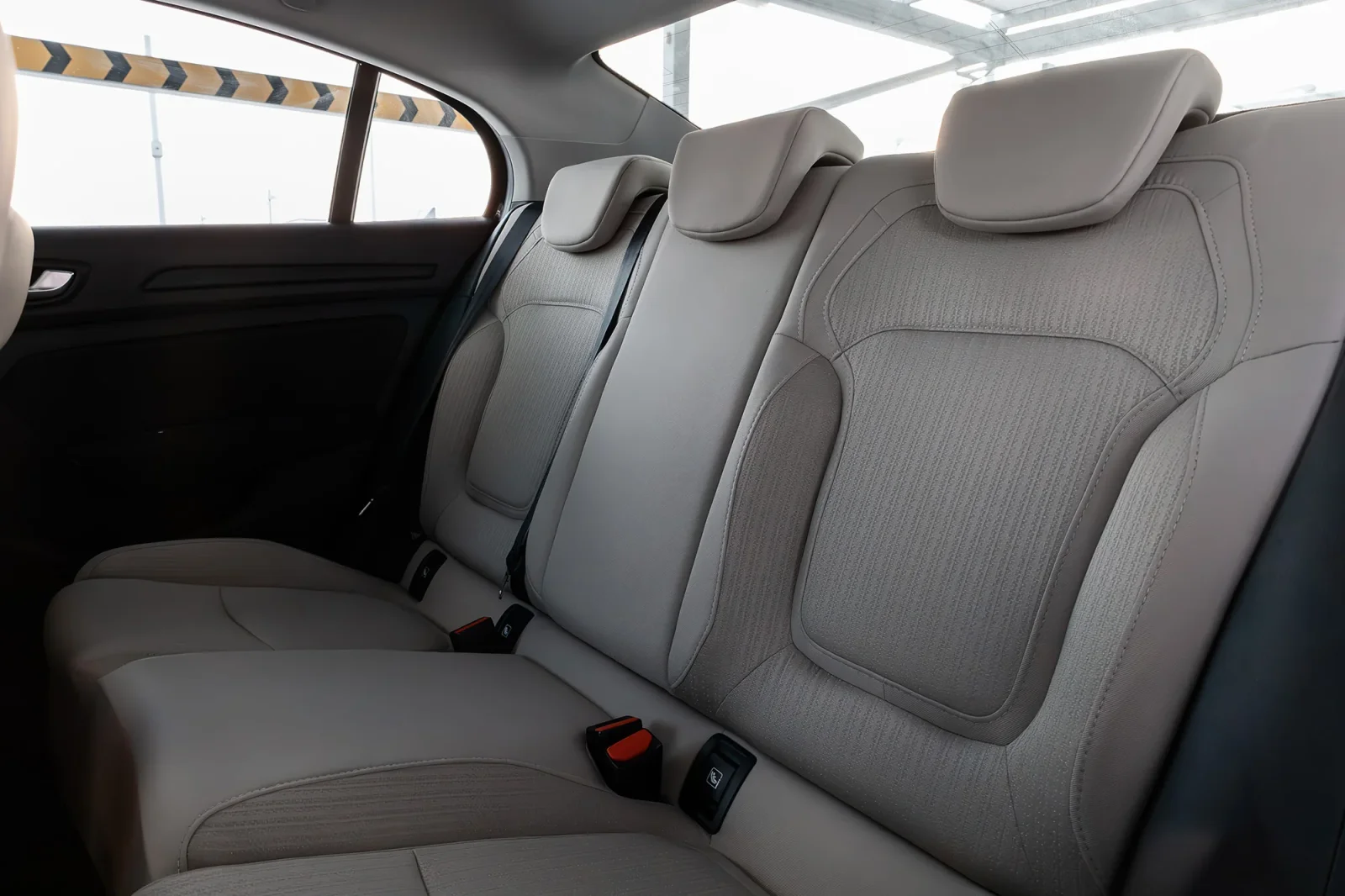 Аренда Renault Megane  Синий 2025 в Дубае - 6 