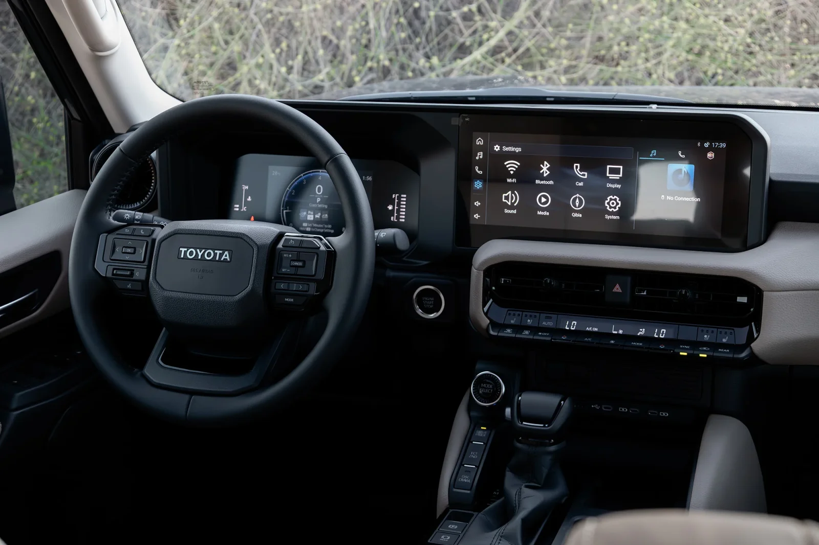 Аренда Toyota Land Cruiser Prado 250 Серый 2025 в Дубае - 5 