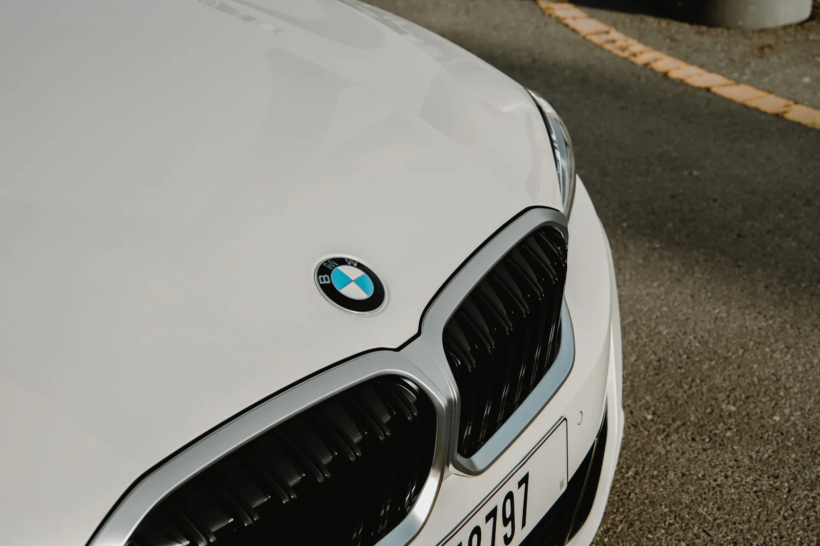 Rent BMW 3-Series 318i White 2025 in Dubai - 13 