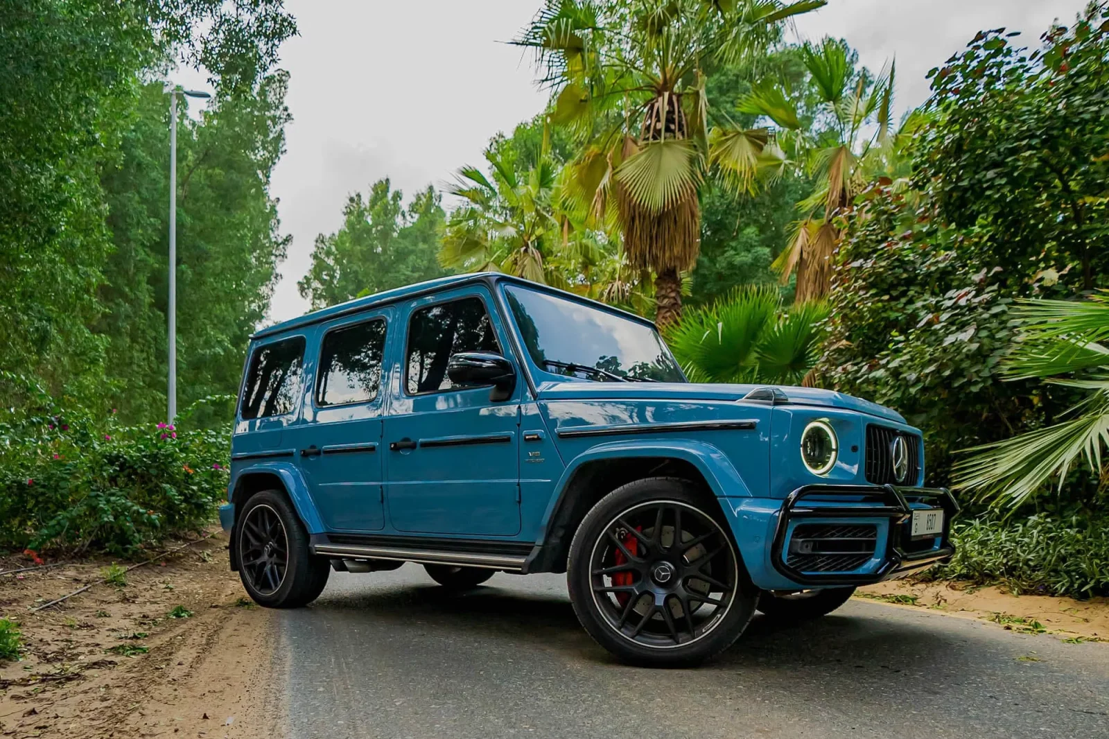 Kiralık Mercedes-Benz G-Class G63 China Blue Gökyüzü mavisi 2021 içinde Dubai