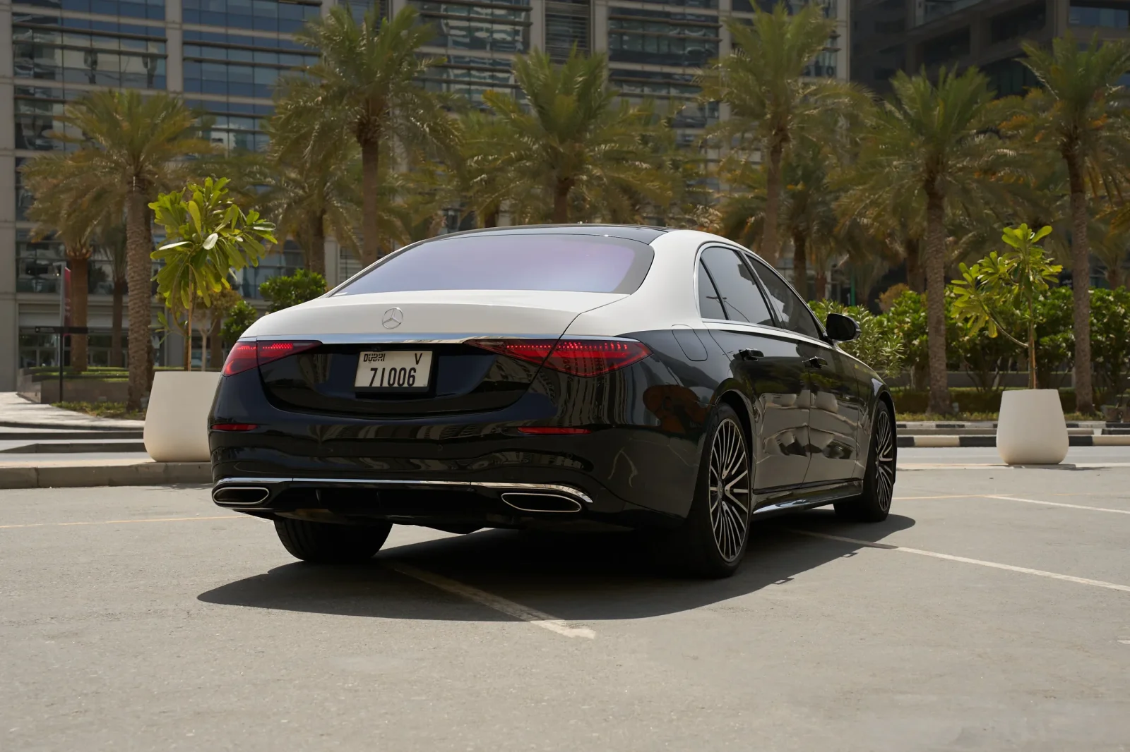 Rent Mercedes-Benz S-Class 500 Black 2023 in Dubai - 4 