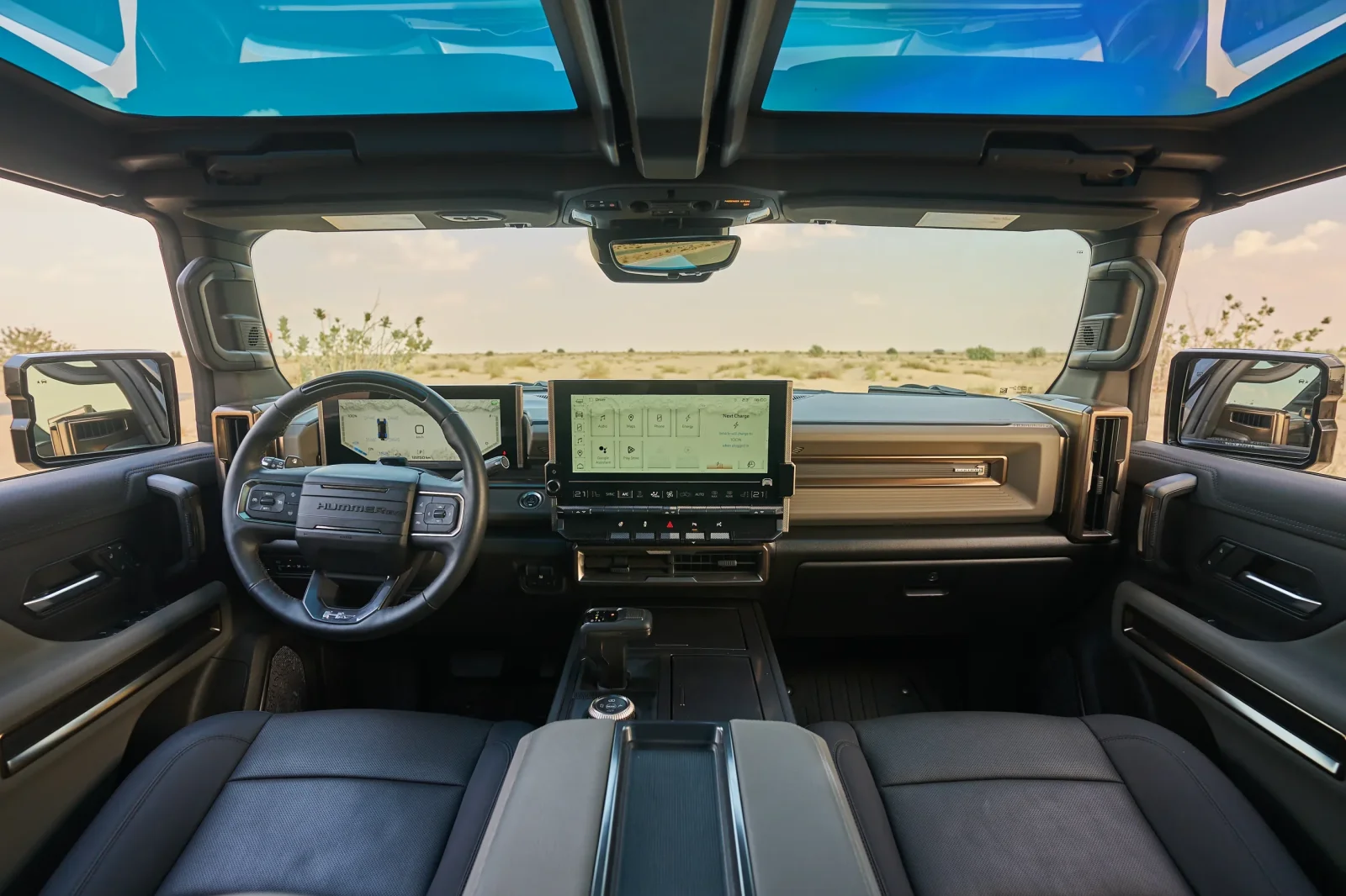 Miete GMC Hummer EV  Grün 2023 in der Dubai - 2 