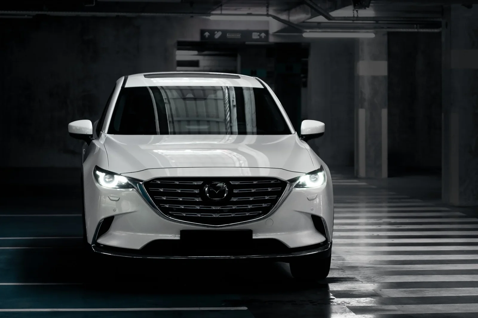 Huren Mazda CX-9  Wit 2021 in Dubai - 5 
