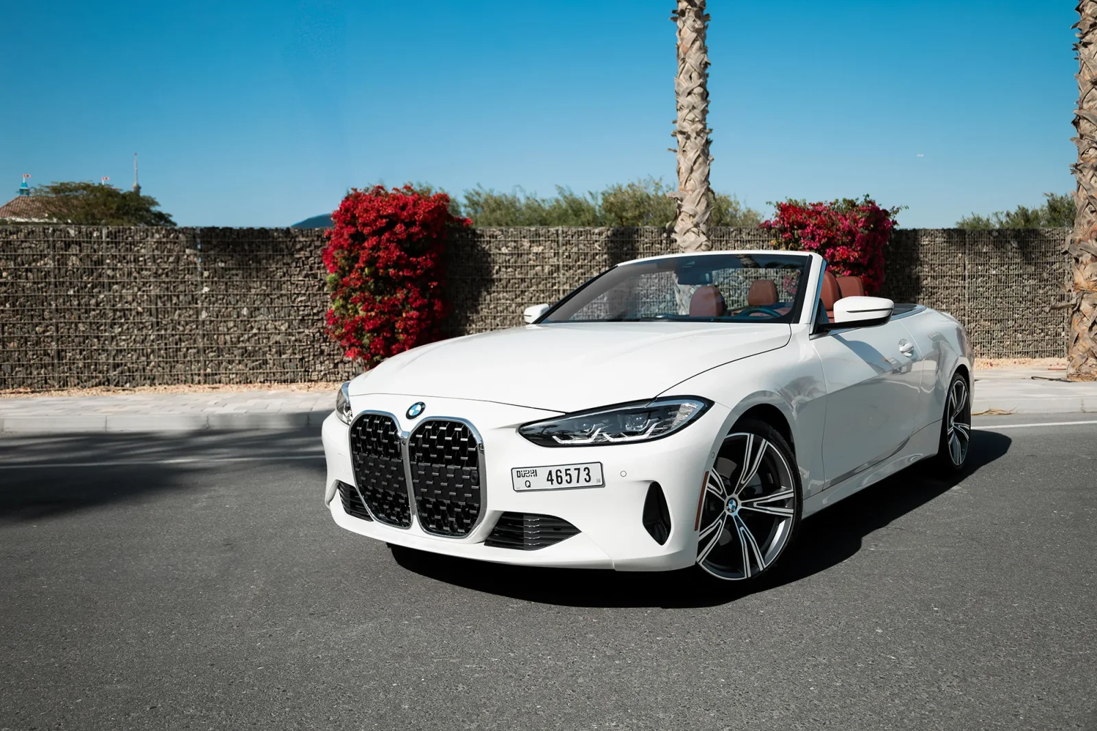 Alquiler BMW 4-Series 430i Blanco 2024 en Dubái - 2 