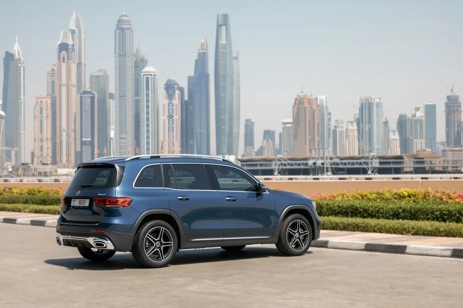 Affitto Mercedes-Benz GLB-Class 250 Blu 2023 in Dubai - 9 