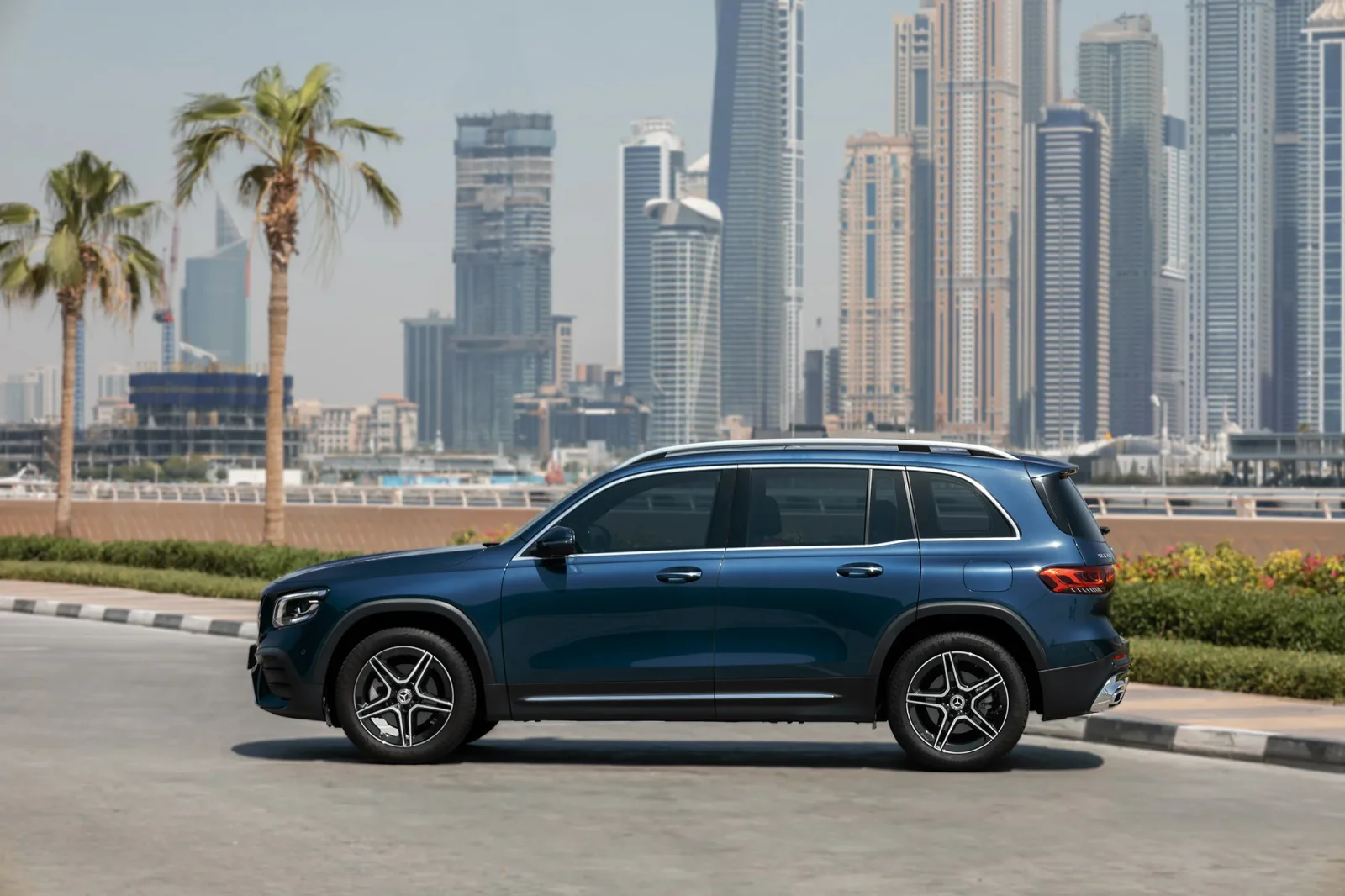 Affitto Mercedes-Benz GLB-Class 250 Blu 2023 in Dubai - 8 