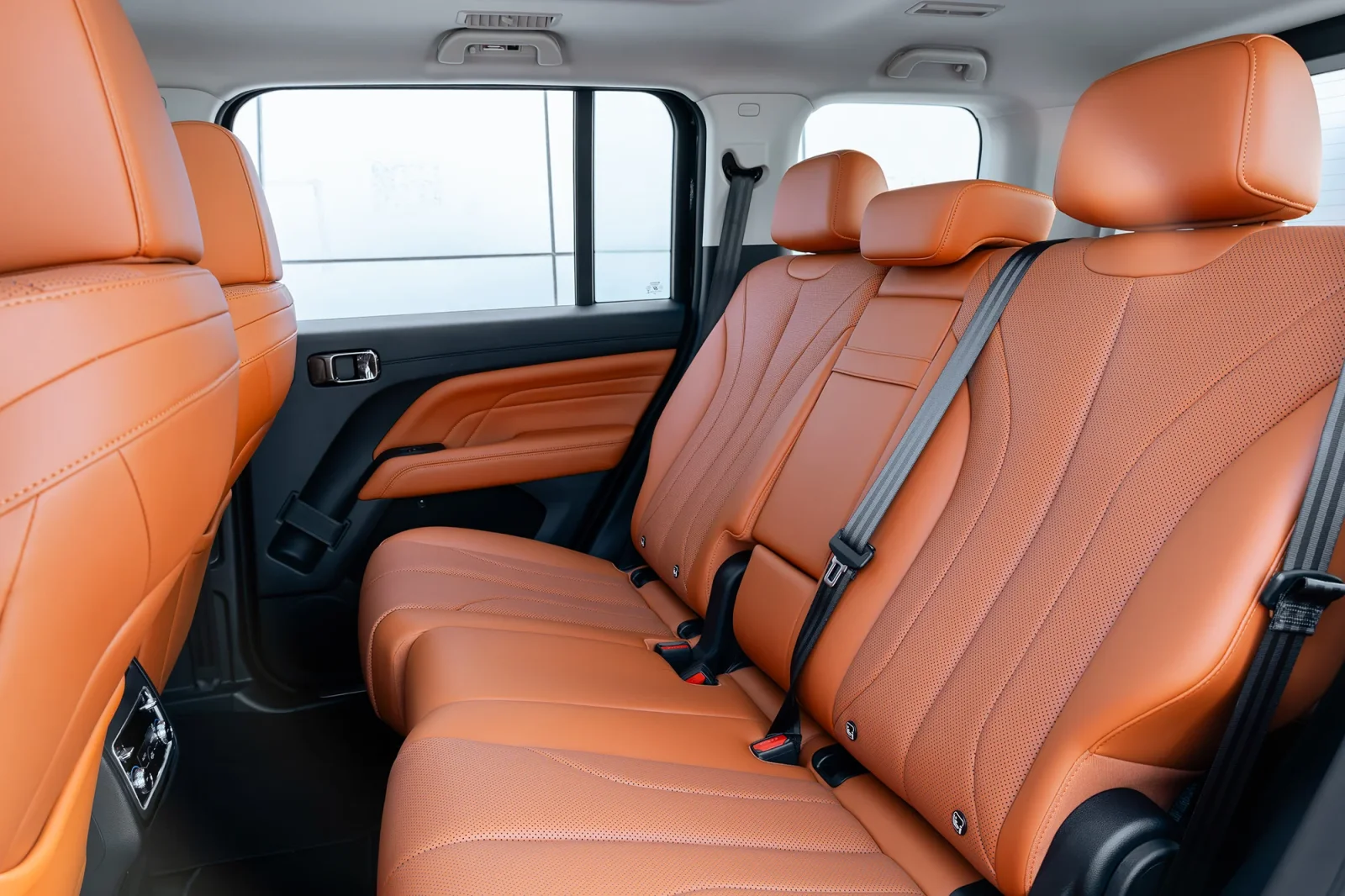 Alquiler Haval H9  Verde 2025 en Dubái - 12 