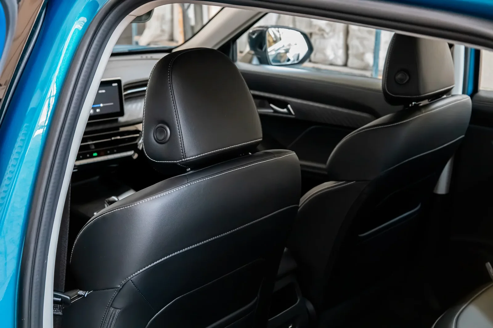 Rent Haval Jolion  Blue 2025 in Dubai - 10 