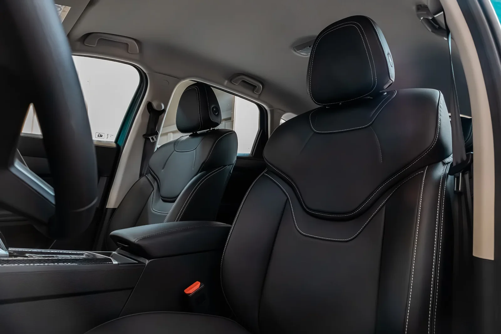 Rent Haval Jolion  Blue 2025 in Dubai - 4 