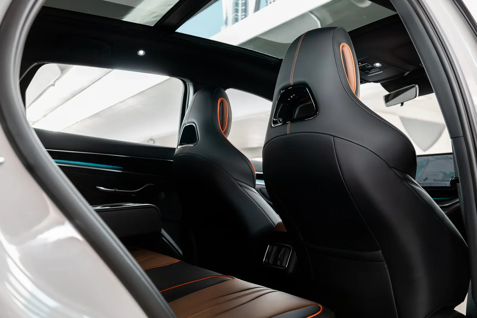 Loyer BYD Song  Gris 2025 en Dubai - 12 