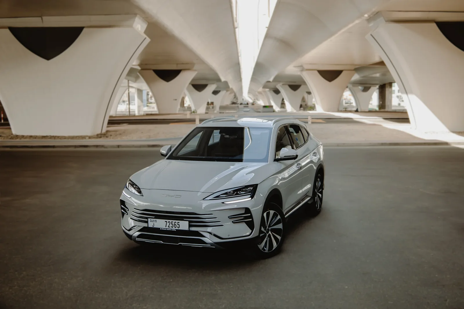 Loyer BYD Song  Gris 2025 en Dubai - 2 