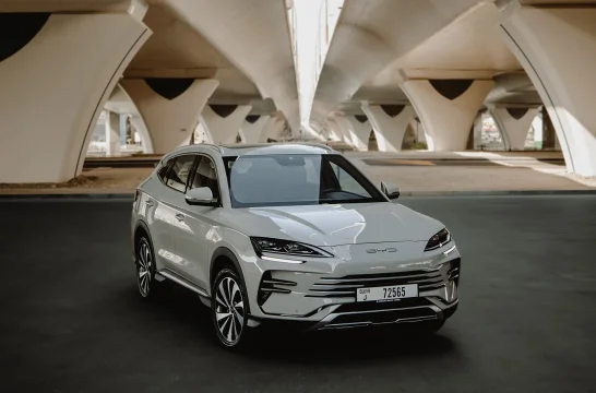 BYD Song Grau 2025