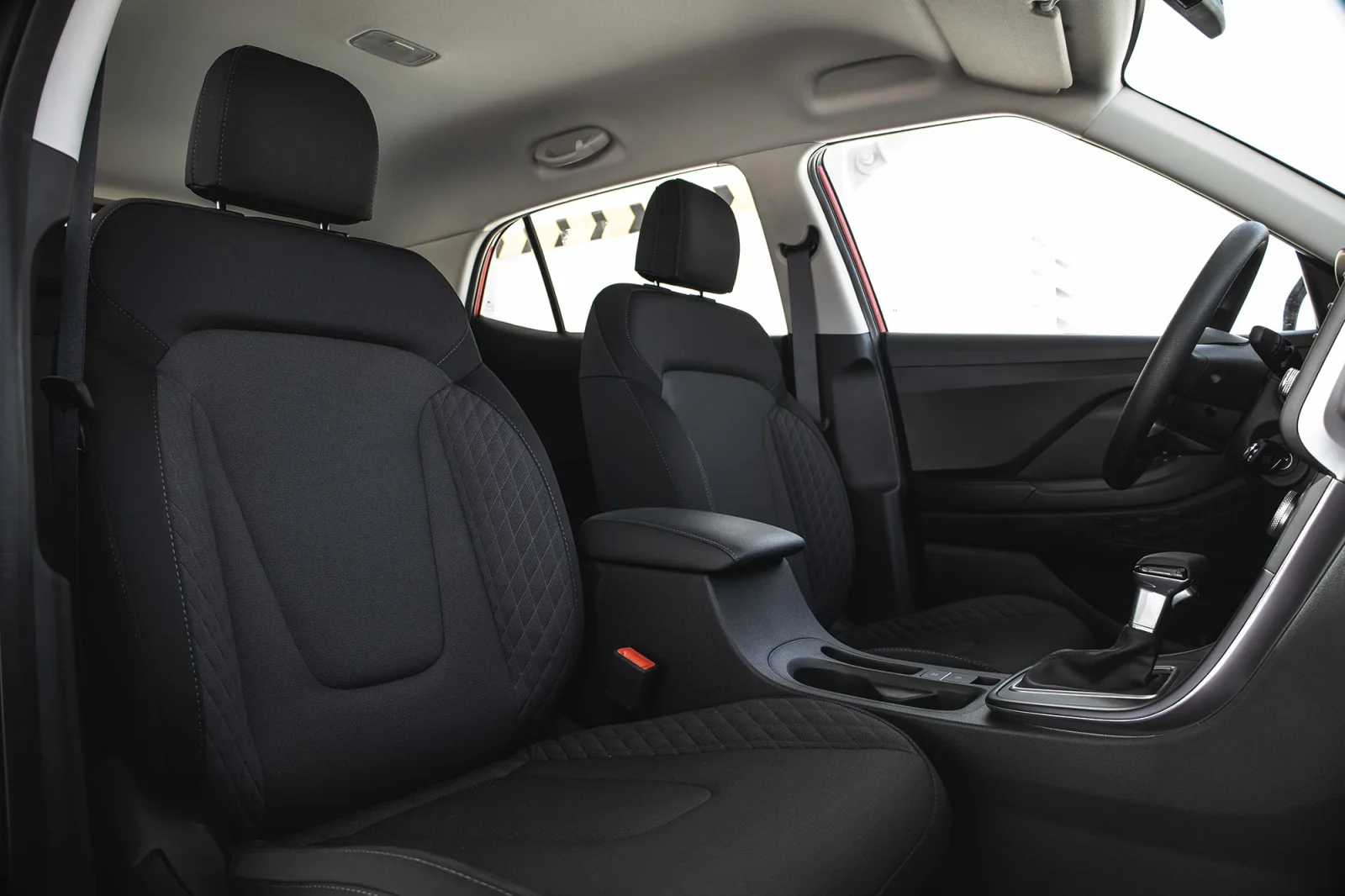 Alquiler Hyundai Creta  Rojo 2025 en Dubái - 5 