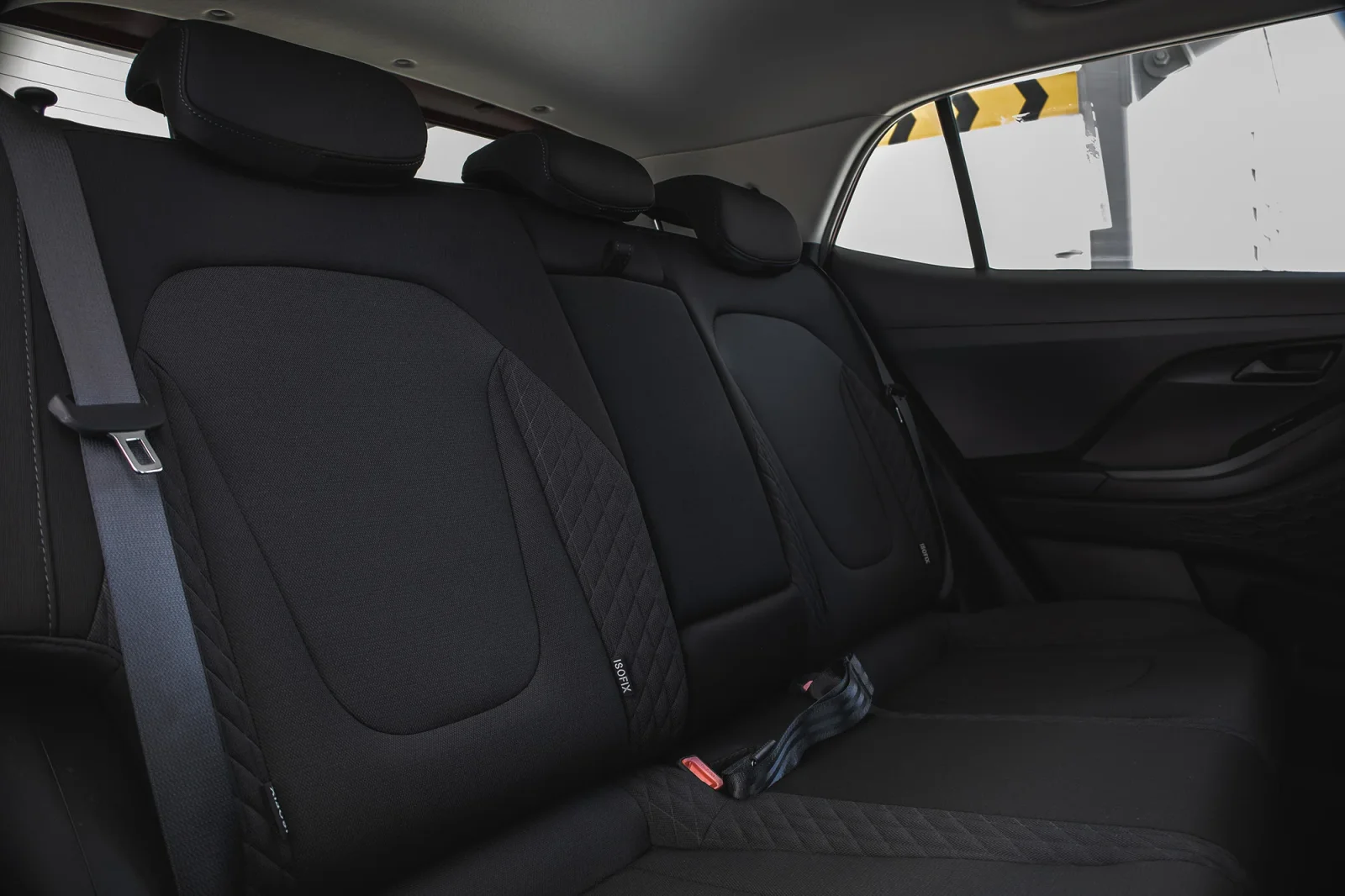 Alquiler Hyundai Creta  Rojo 2025 en Dubái - 6 