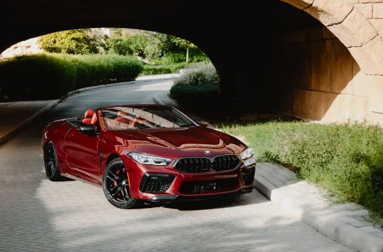 BMW M8 Competition Rouge 2022