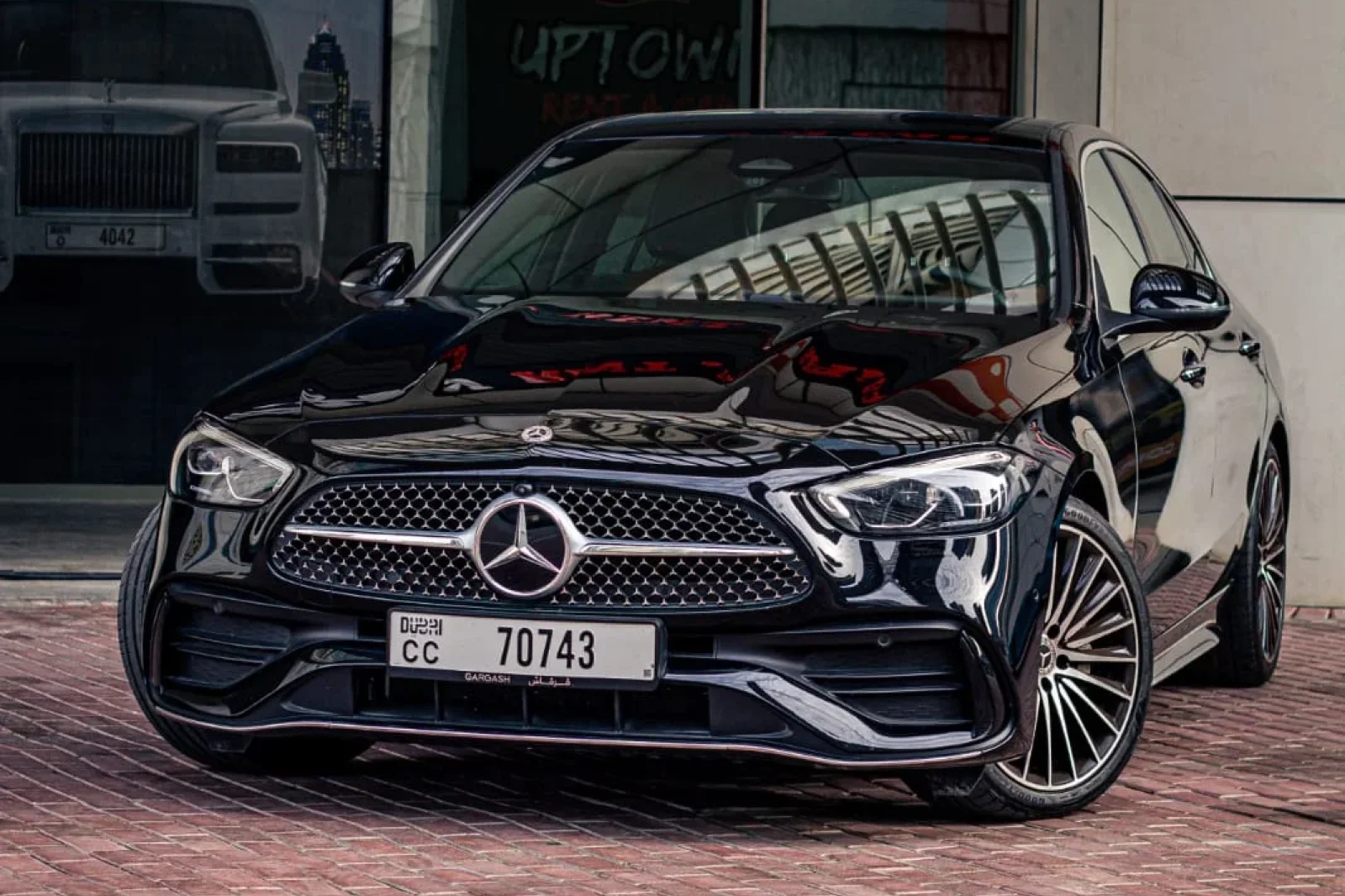 Loyer Mercedes-Benz C-Class Mercedes C200 Noir 2025 en Dubai