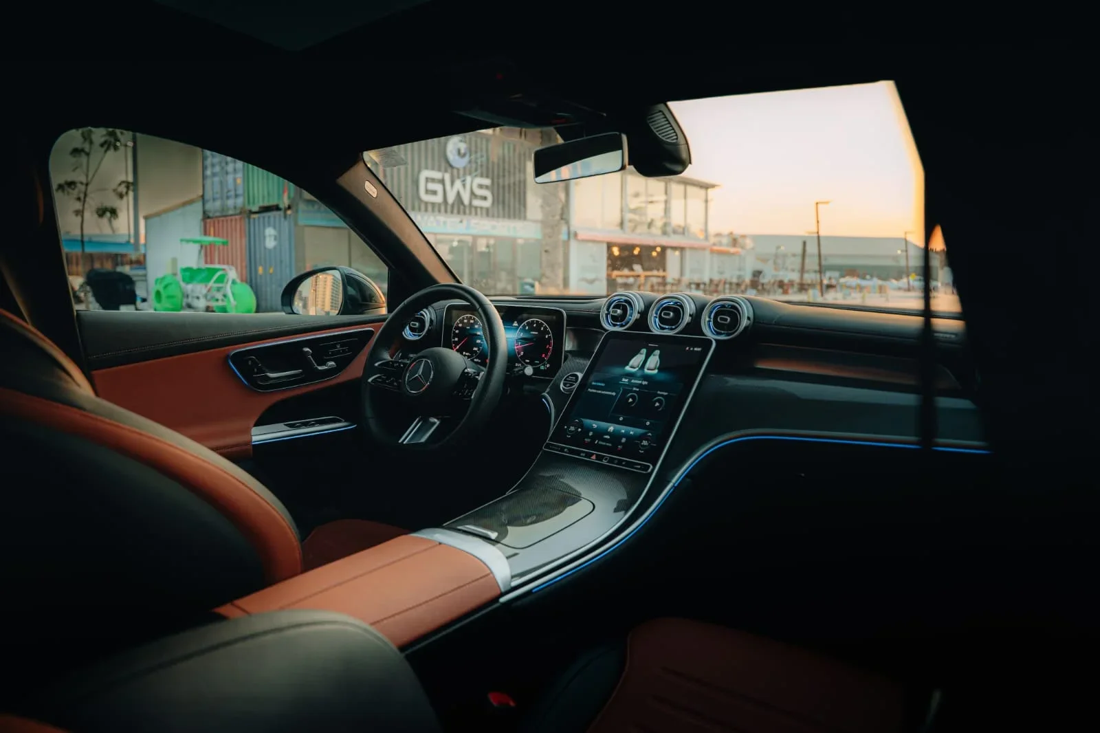 Аренда Mercedes-Benz GLC Coupe Mercedes GLC200 Черный 2025 в Дубае