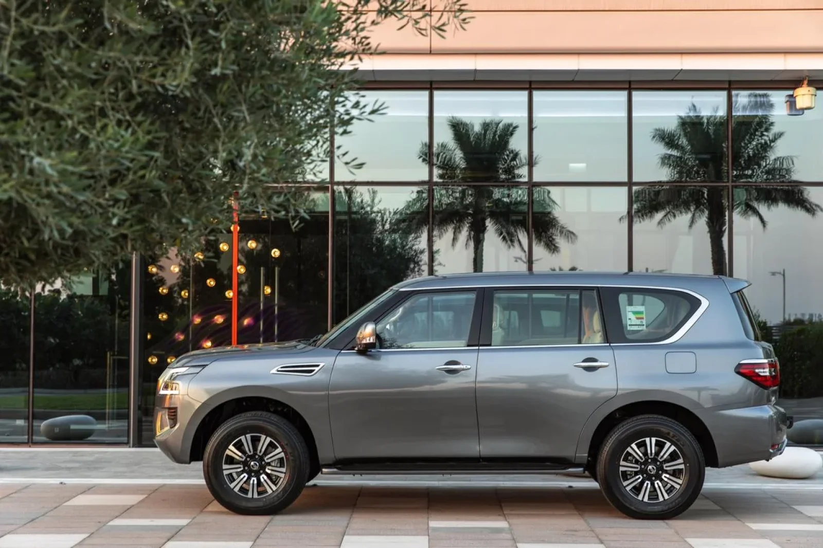 Аренда Nissan Patrol  Серый 2021 в Дубае