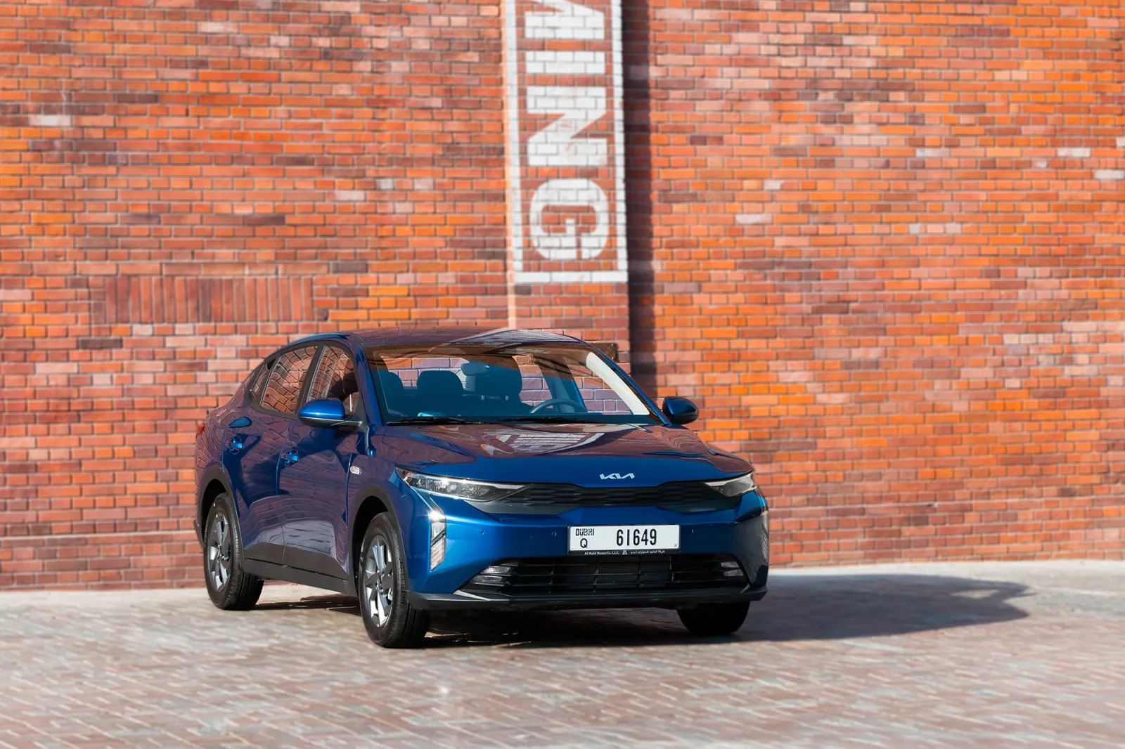 Loyer Kia K3  Bleu 2025 en Dubai - 12 