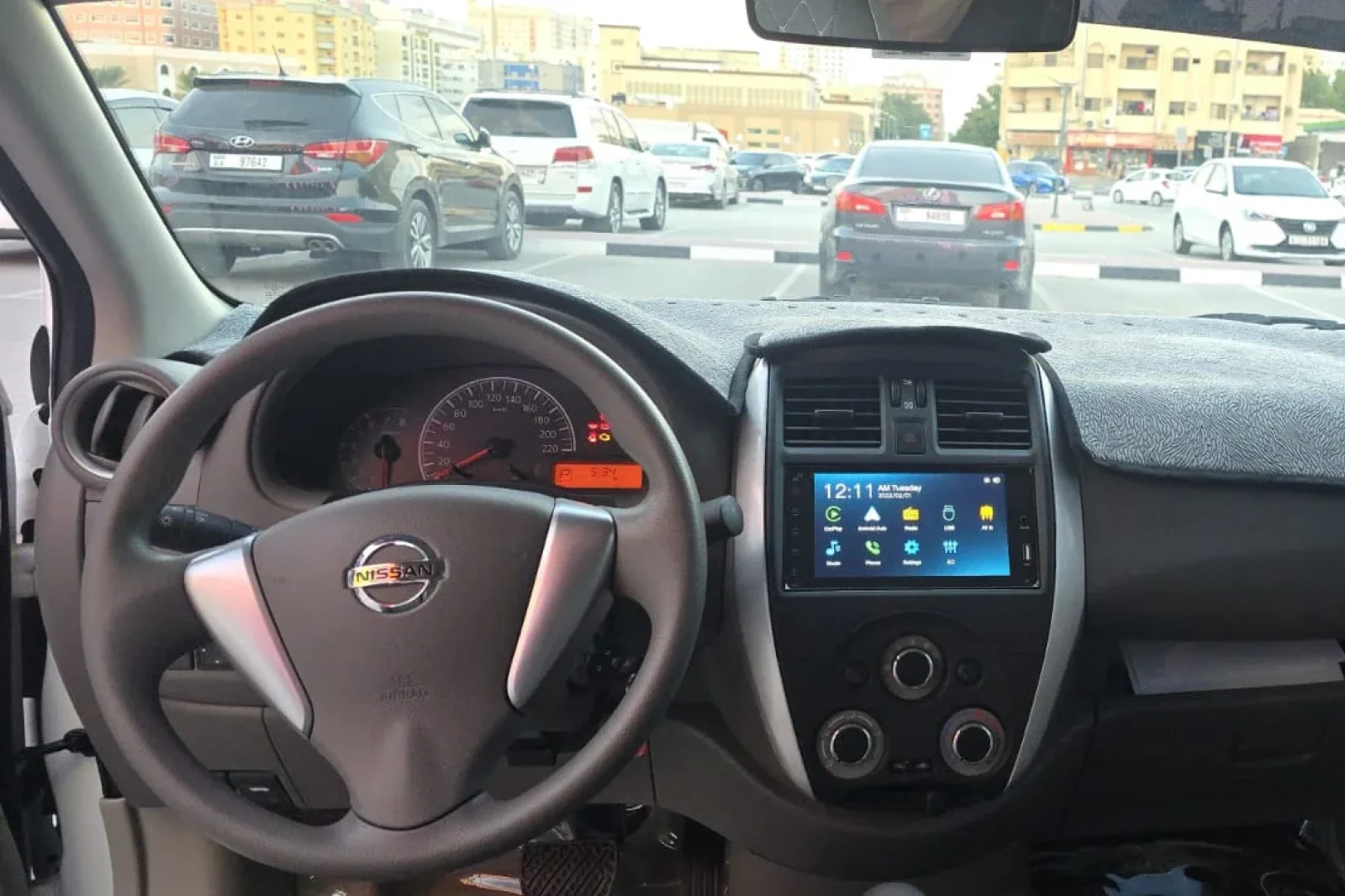 Affitto Nissan Sunny  Bianco 2019 in Dubai - 3 