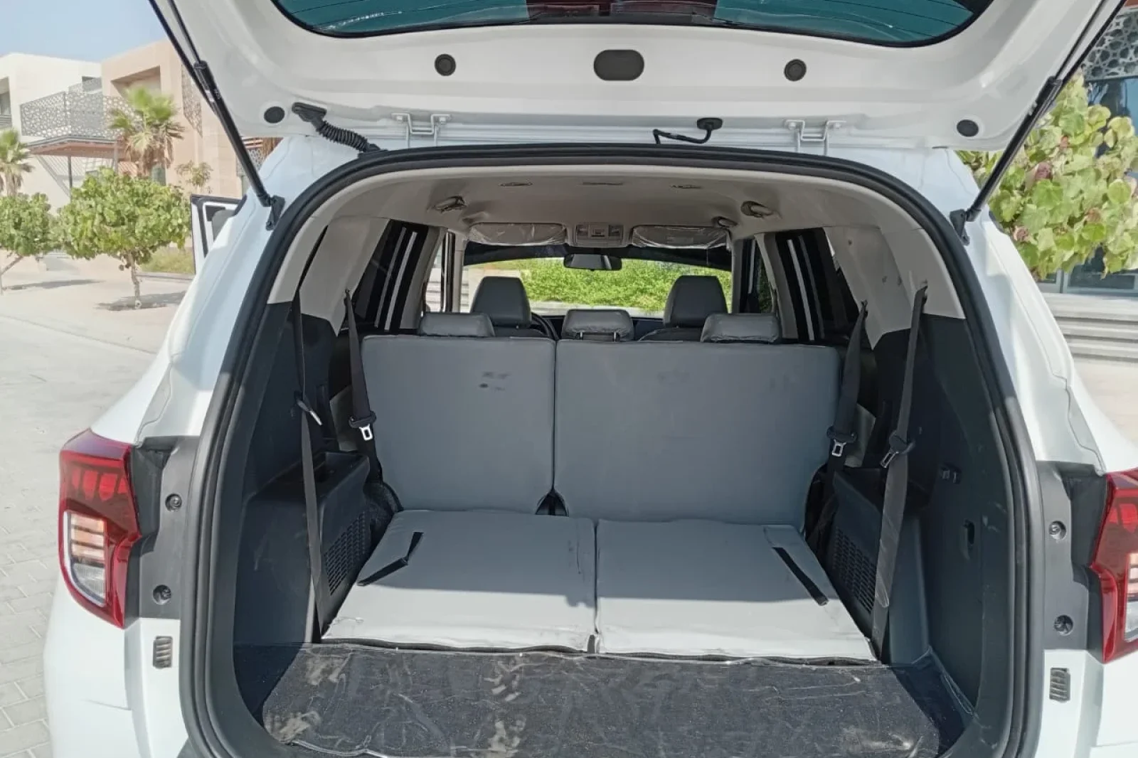 Rent Kia Carens  White 2025 in Dubai - 11 