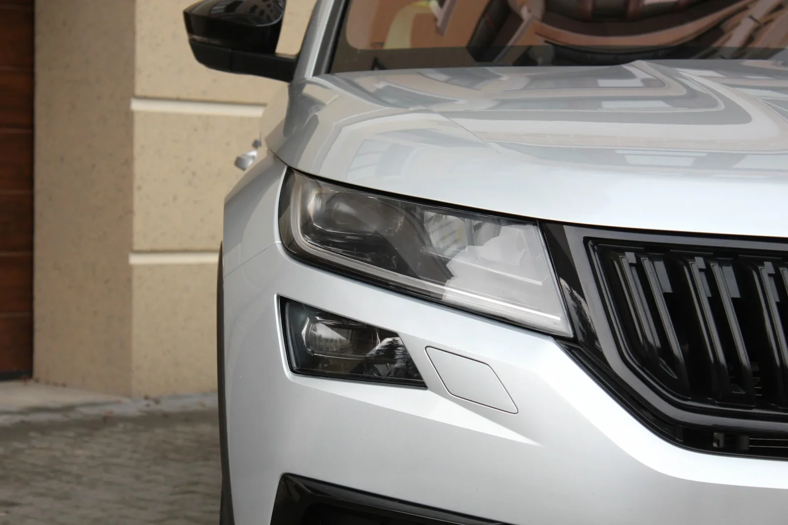 Аренда Skoda Kodiaq RS Серый 2023 в Дубае - 10 