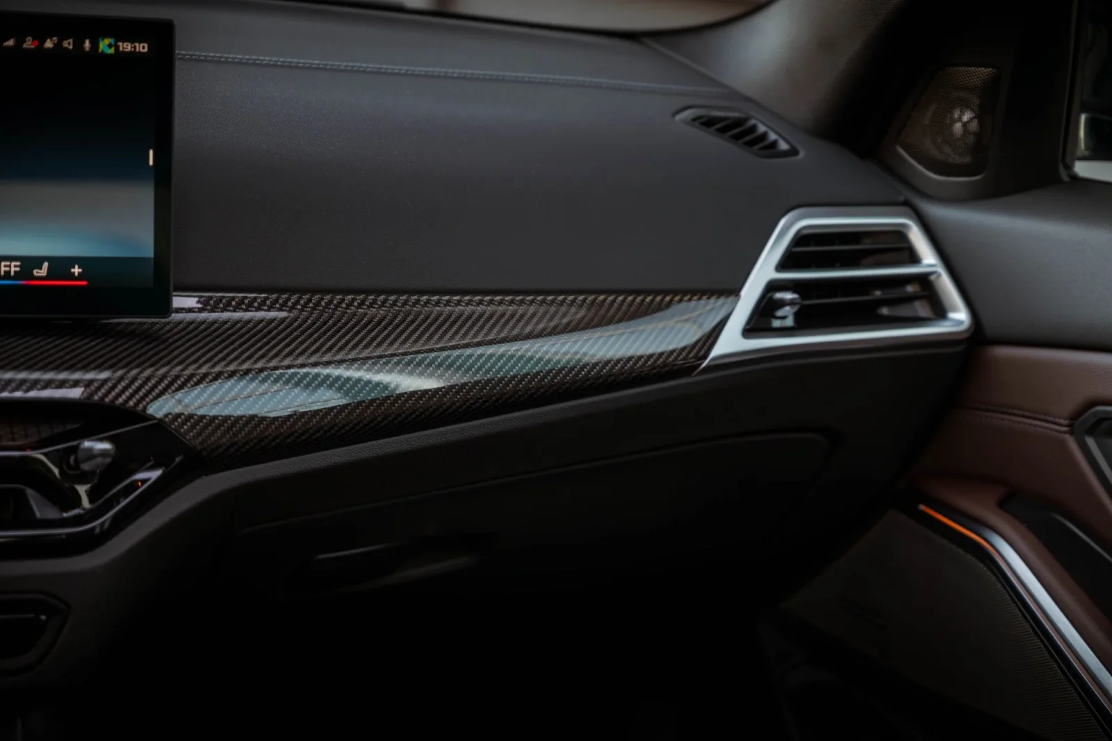 Alquiler BMW 3-Series M340i Gris 2025 en Dubái - 5 