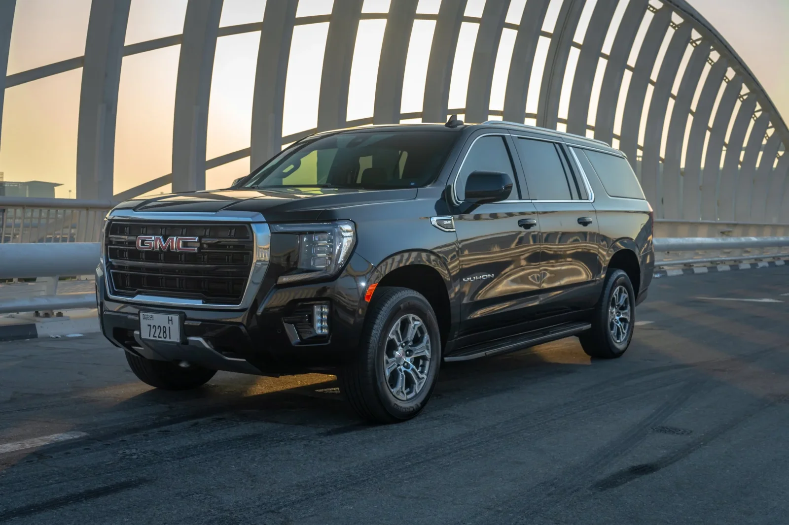 Loyer GMC Yukon XL Noir 2021 en Dubai