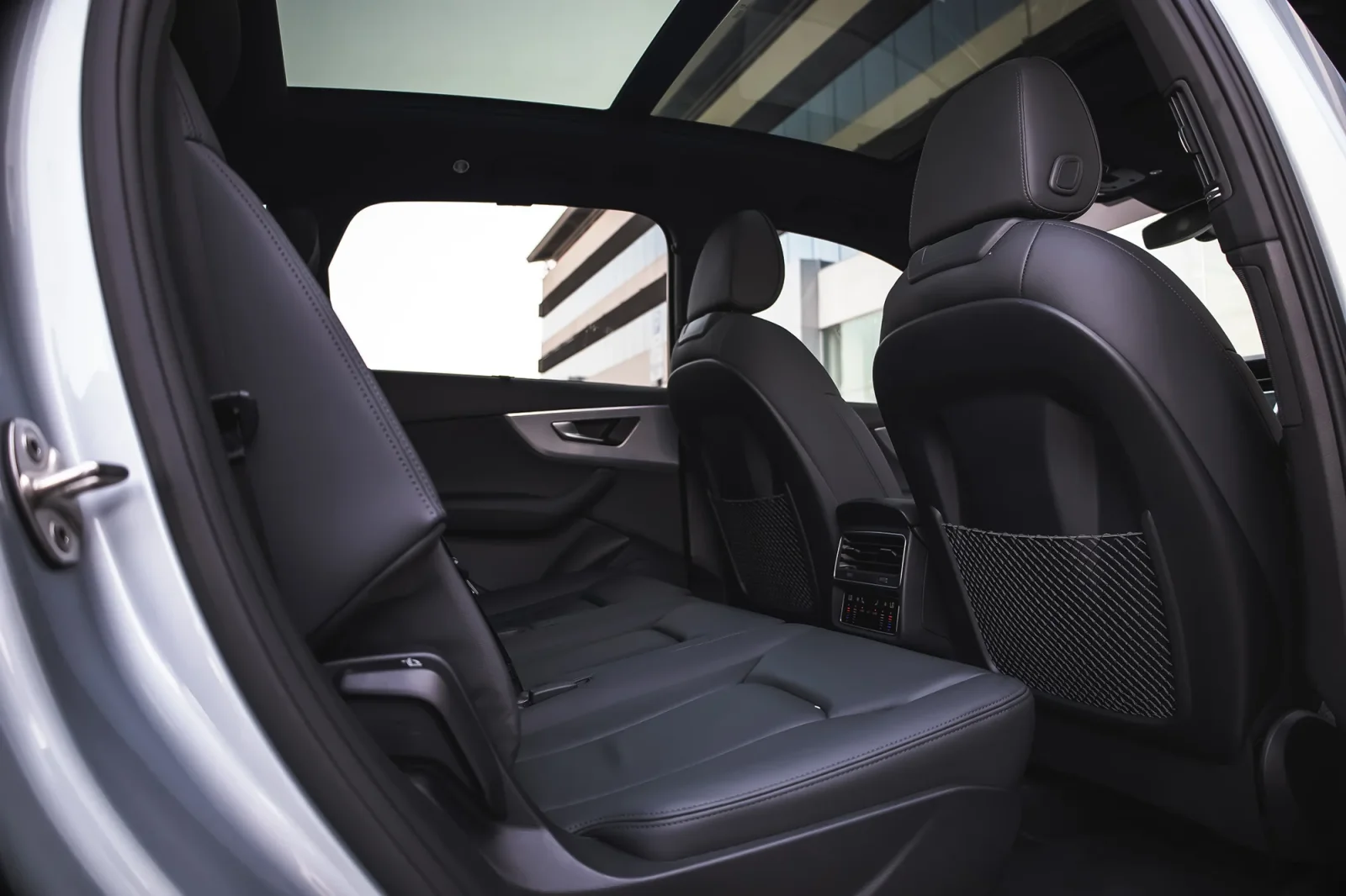 Rent Audi Q7  Silver 2023 in Dubai - 6 