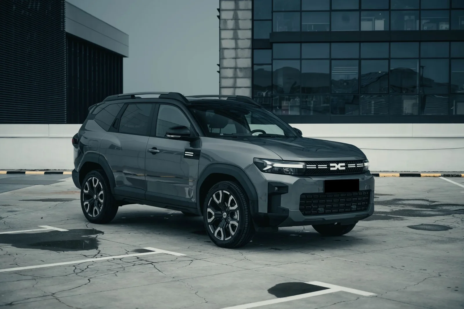 Affitto Dacia Bigster  Grigio 2025 in Dubai