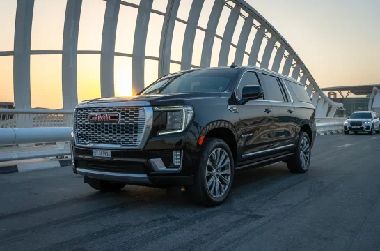 GMC Yukon Black 2021