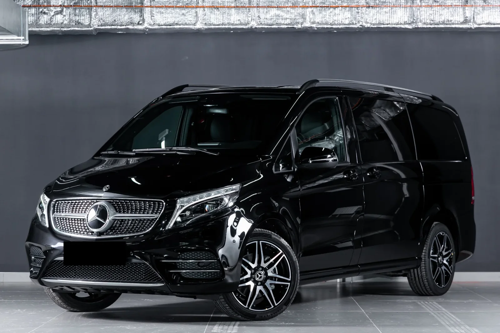 Huren Mercedes-Benz V-Class 250 Zwart 2023 in Dubai - 6 
