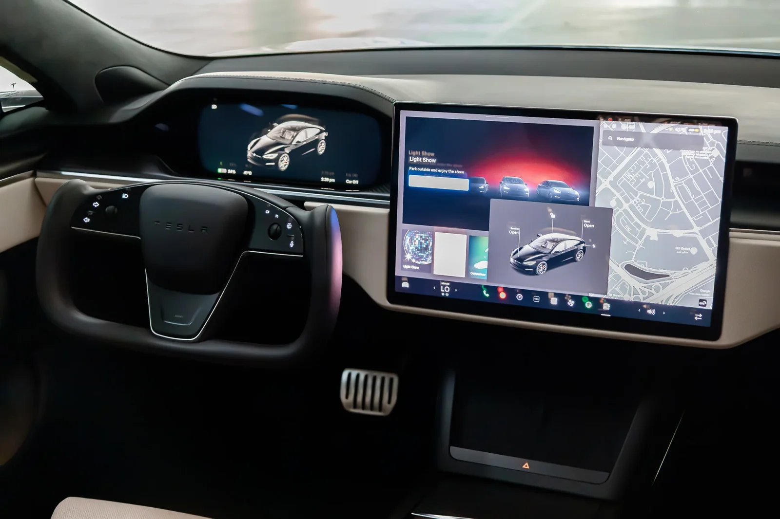 Аренда Tesla Model S Plaid Черный 2024 в Дубае