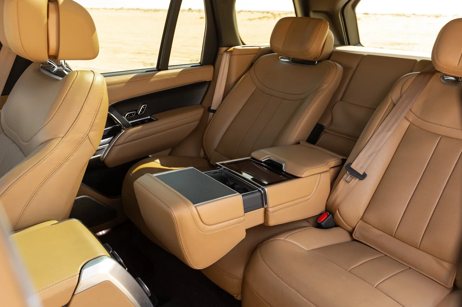 Huren Land Rover Range Rover Autobiography Groente 2023 in Dubai - 4 