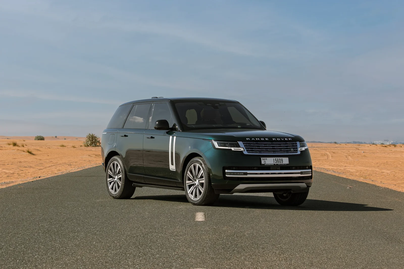 Huren Land Rover Range Rover Autobiography Groente 2023 in Dubai - 1 
