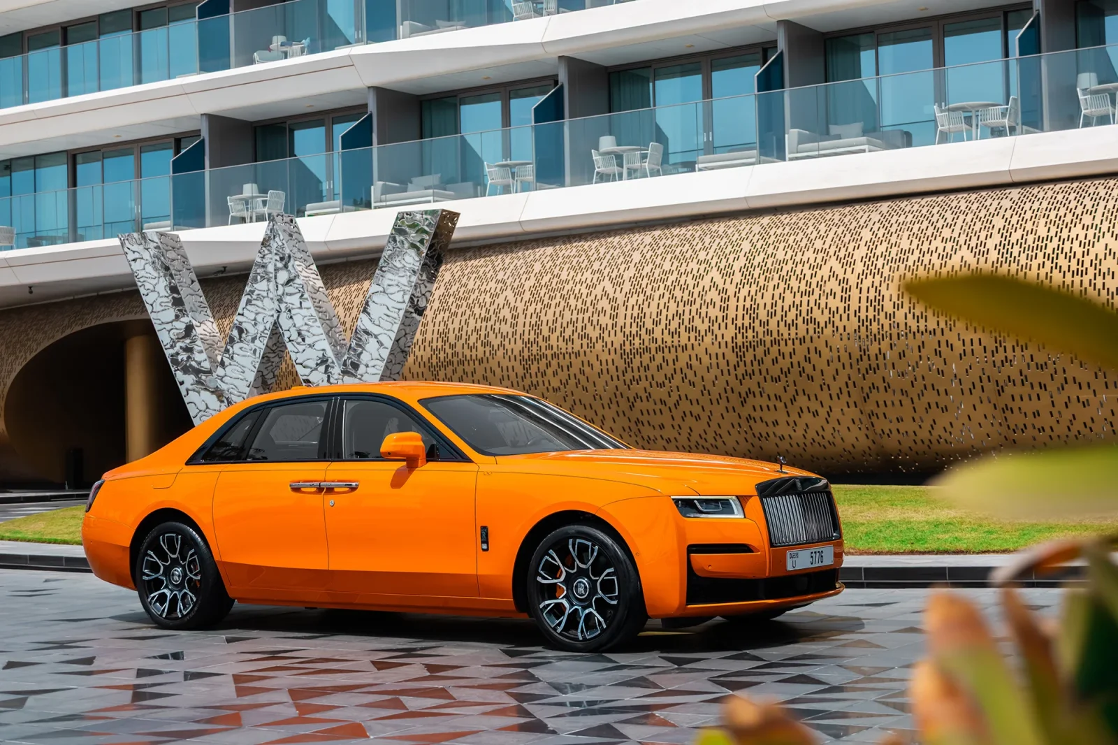 Аренда Rolls-Royce Ghost  Оранжевый 2023 в Дубае - 2 