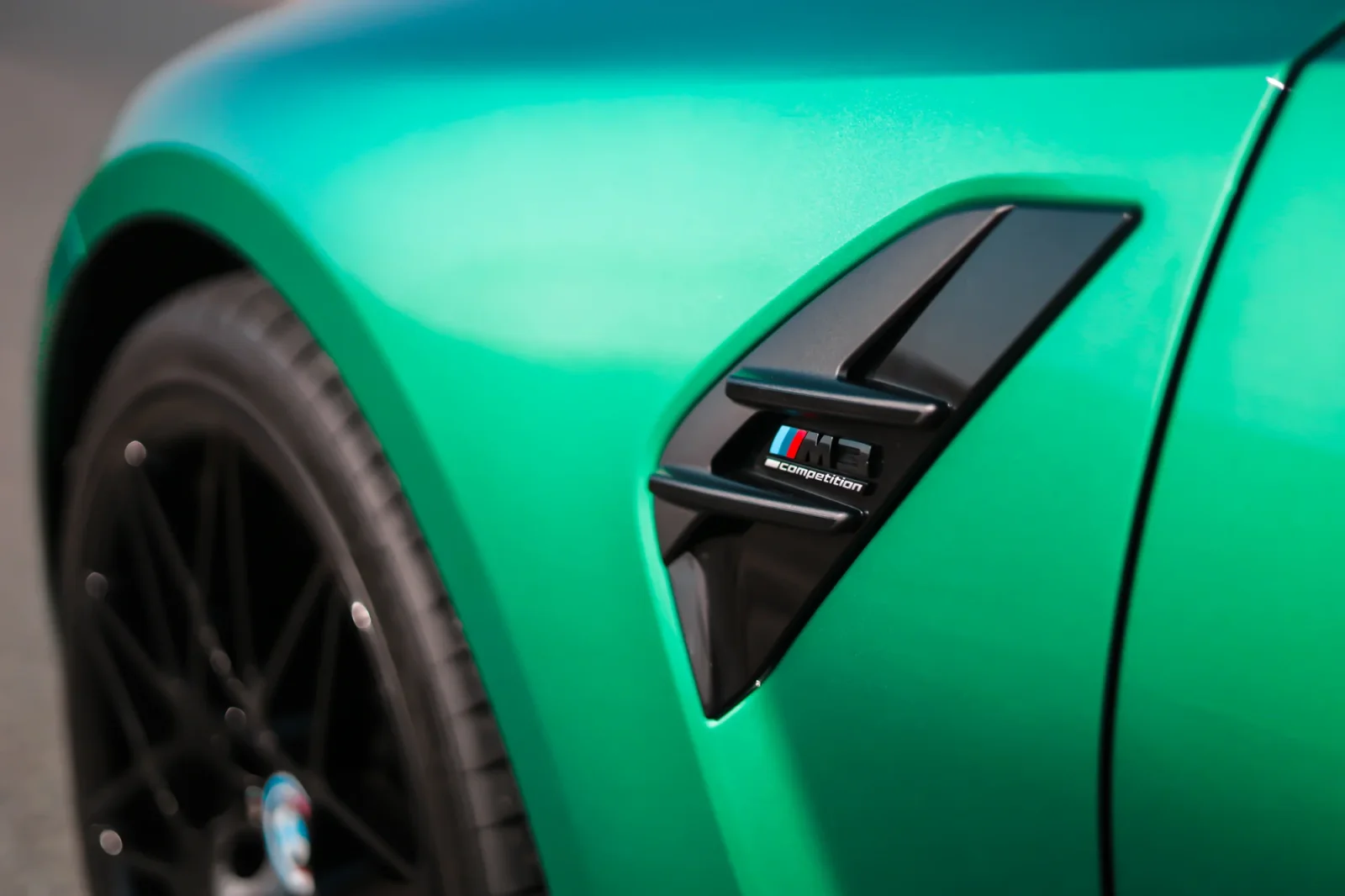 Kiralık BMW M3  Yeşil 2021 içinde Dubai - 18 