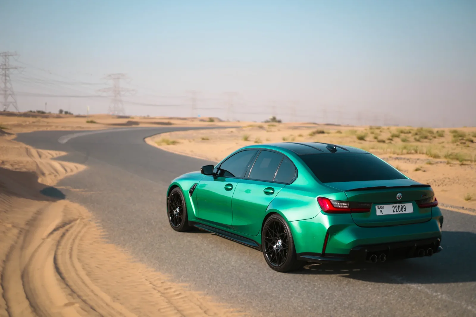 Kiralık BMW M3  Yeşil 2021 içinde Dubai - 11 