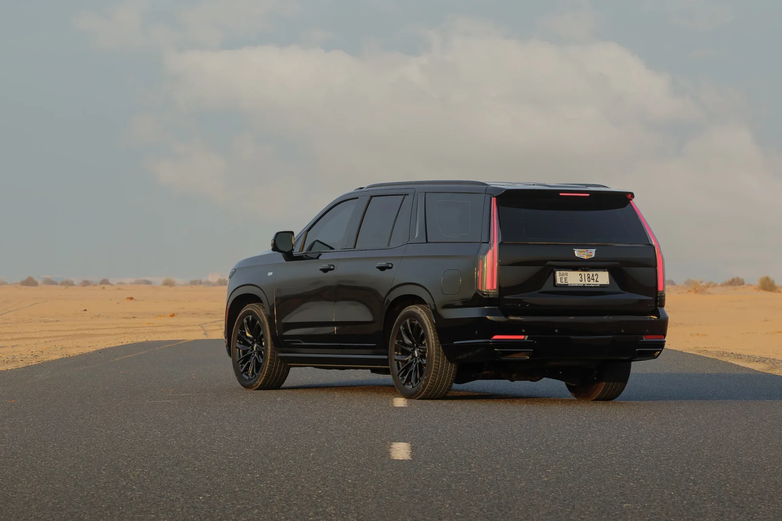 Аренда Cadillac Escalade Sport Черный 2025 в Дубае