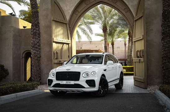 Bentley Bentayga Weiß 2022
