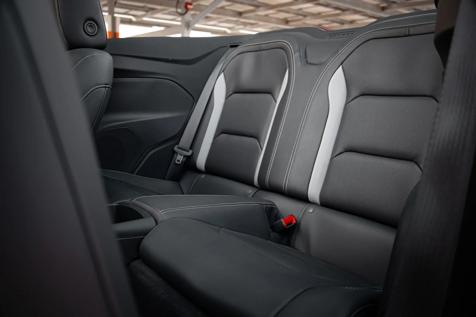 Аренда Chevrolet Camaro  Красный 2023 в Дубае - 6 