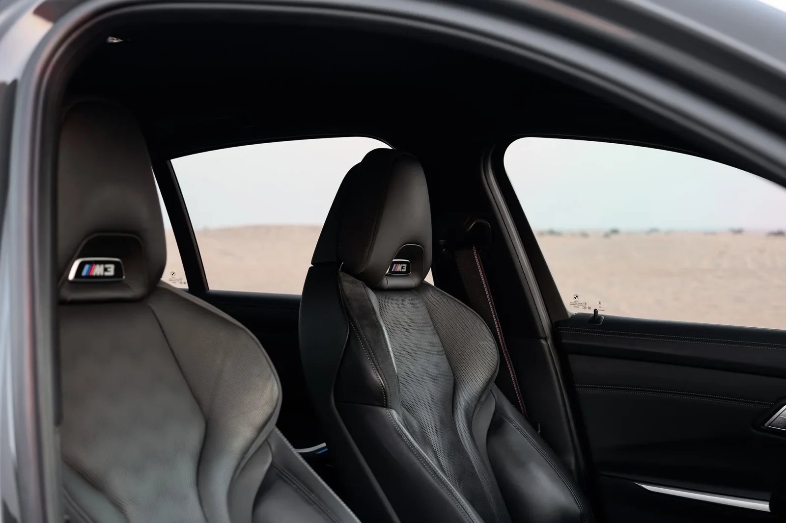 Аренда BMW M3 Competition Серый 2025 в Дубае - 8 